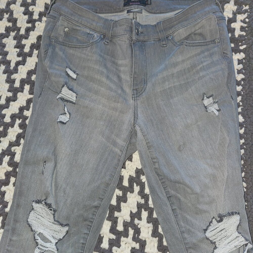 TORRID Womens Grey Distressed Crop Boyfriend Skinny Jean size 10